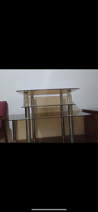 Продается паставкадля тиливизиров