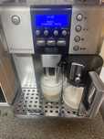 Delonghi primadona expresor capucino