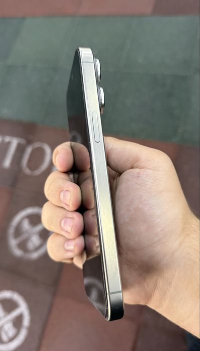 Iphone 15 pro max   iwatch 7