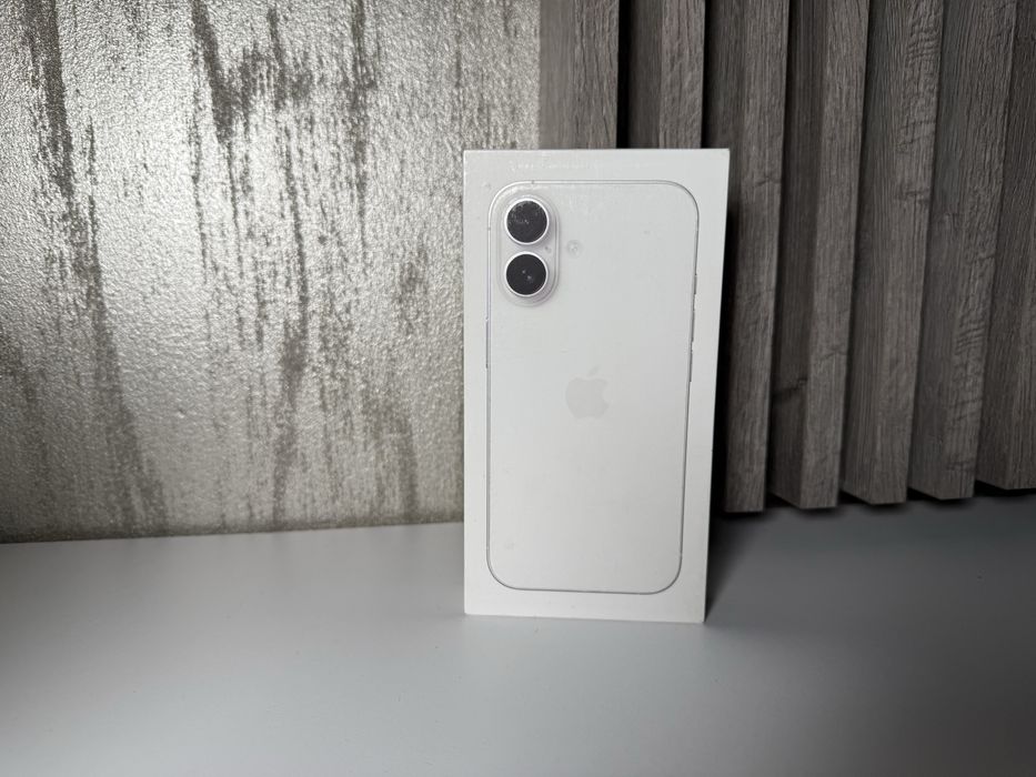 iPhone 16 128GB NOU Sigilat Garantie 2 ani Universul Telefoanelor