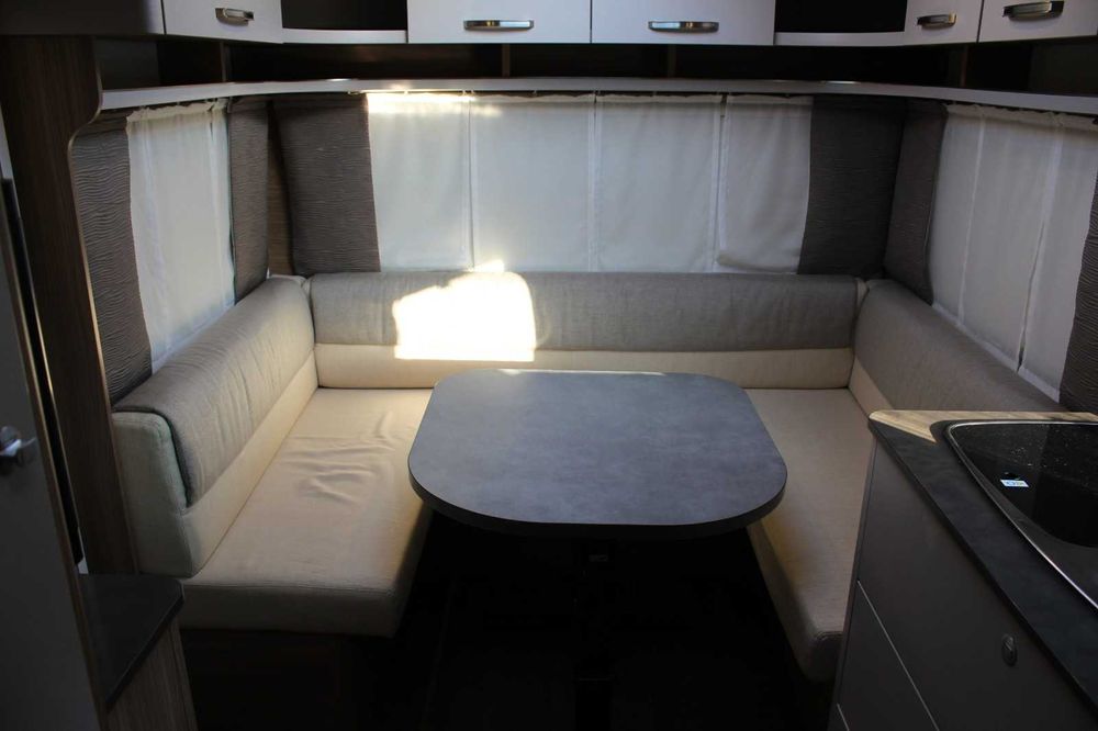 Rulota Burstner Premio 460TS