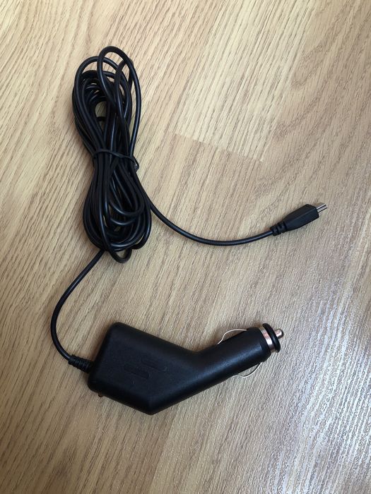 Incarcator auto GPS