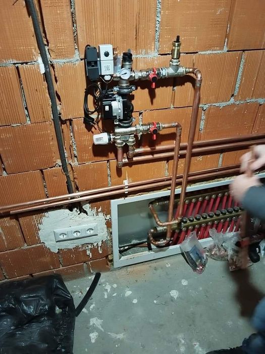 Instalator instalații termice sanitare gaze