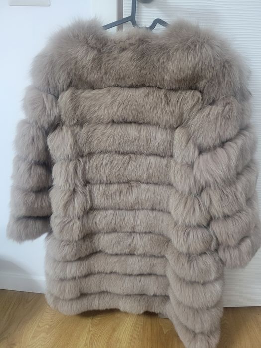 Blana naturala dama,S-M,bej,noua, maneci si partea de jos detasabile