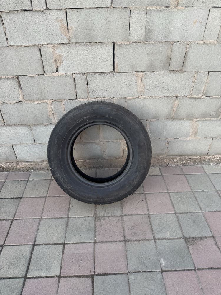 Продаю шины всесезонка