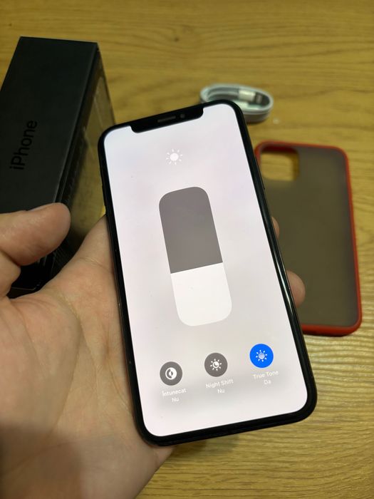 iPhone XS 64GB FullBox și huse cadou - PREȚ FIX!!!