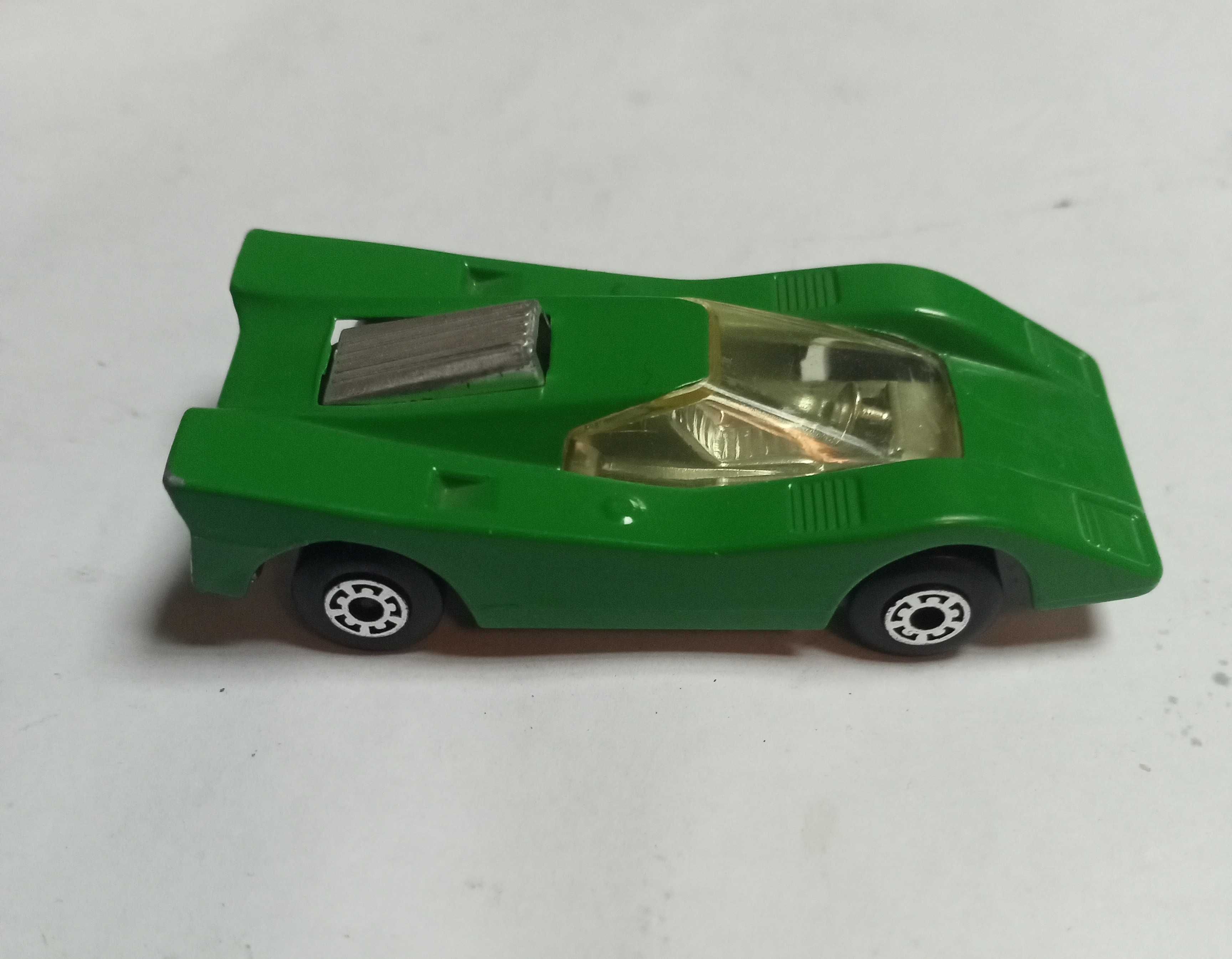 Количка MATCHBOX Flamin Manta