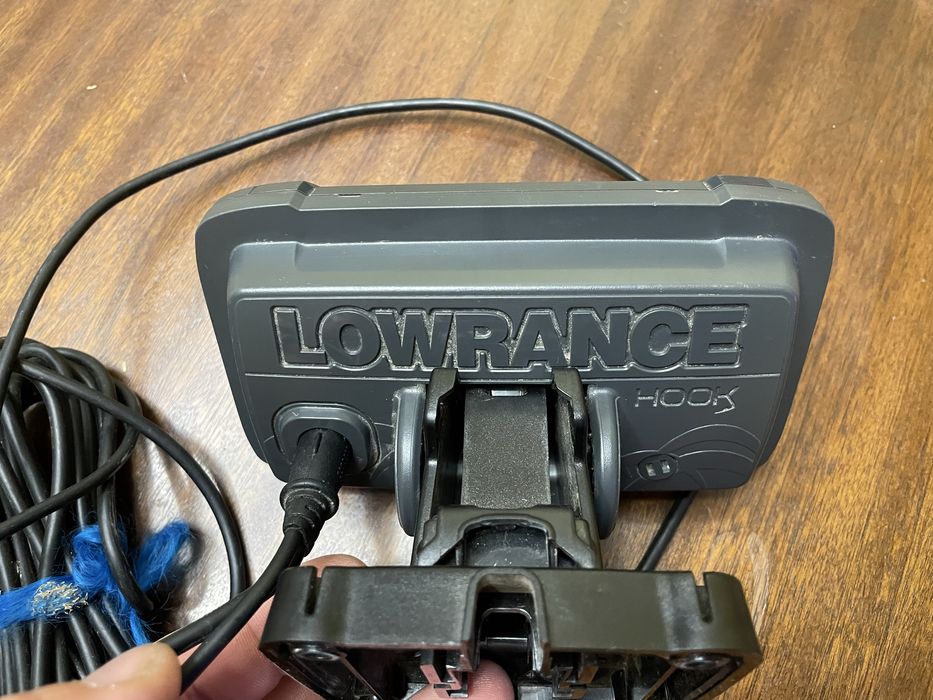 Сонар Lowrance HOOK4 GPS