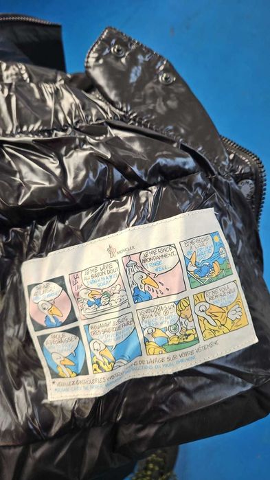 Moncler puf, masura M, model deosebit,