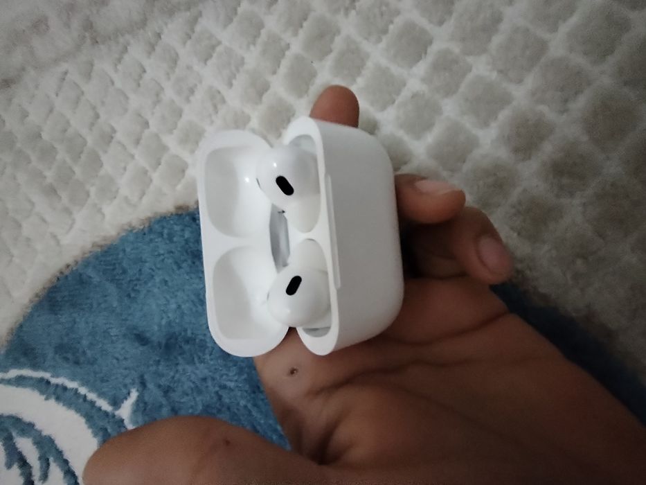 Air pods 3 в хорошом состояние