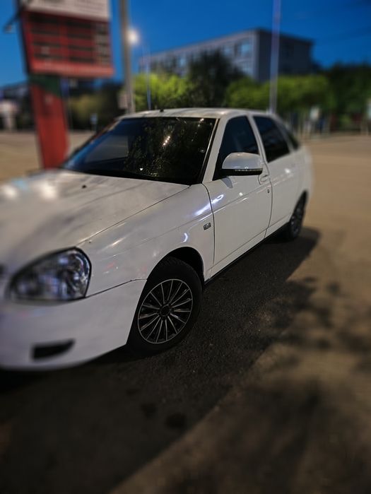 Приора хэтчбек!!!
