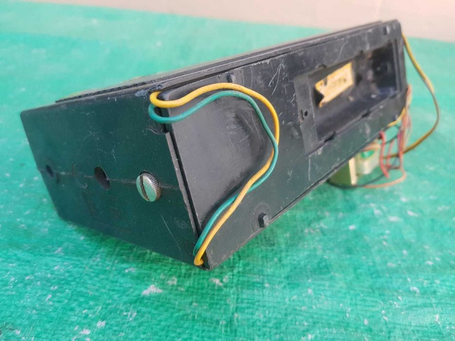 Radio vechi portabil,cosmos 3,fab.Tehnoton Iași,1977,perioada comunist