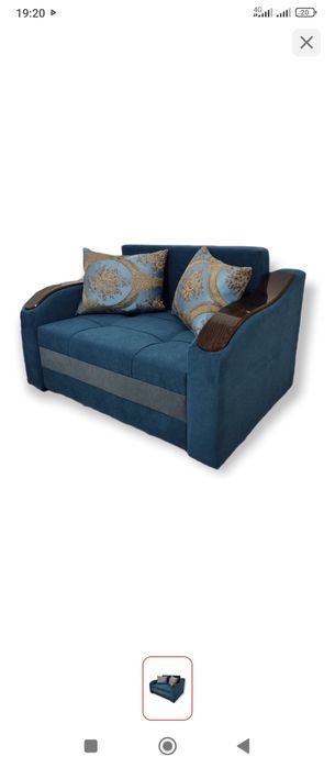 Продам диванчик.