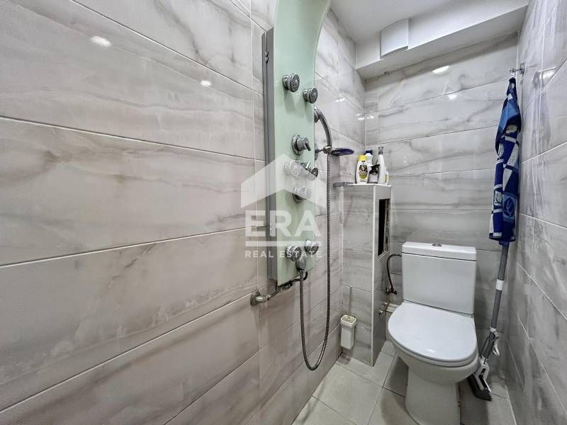 Тристаен апартамент с отделна кухня на ул. Миджур, кв. Лозенец