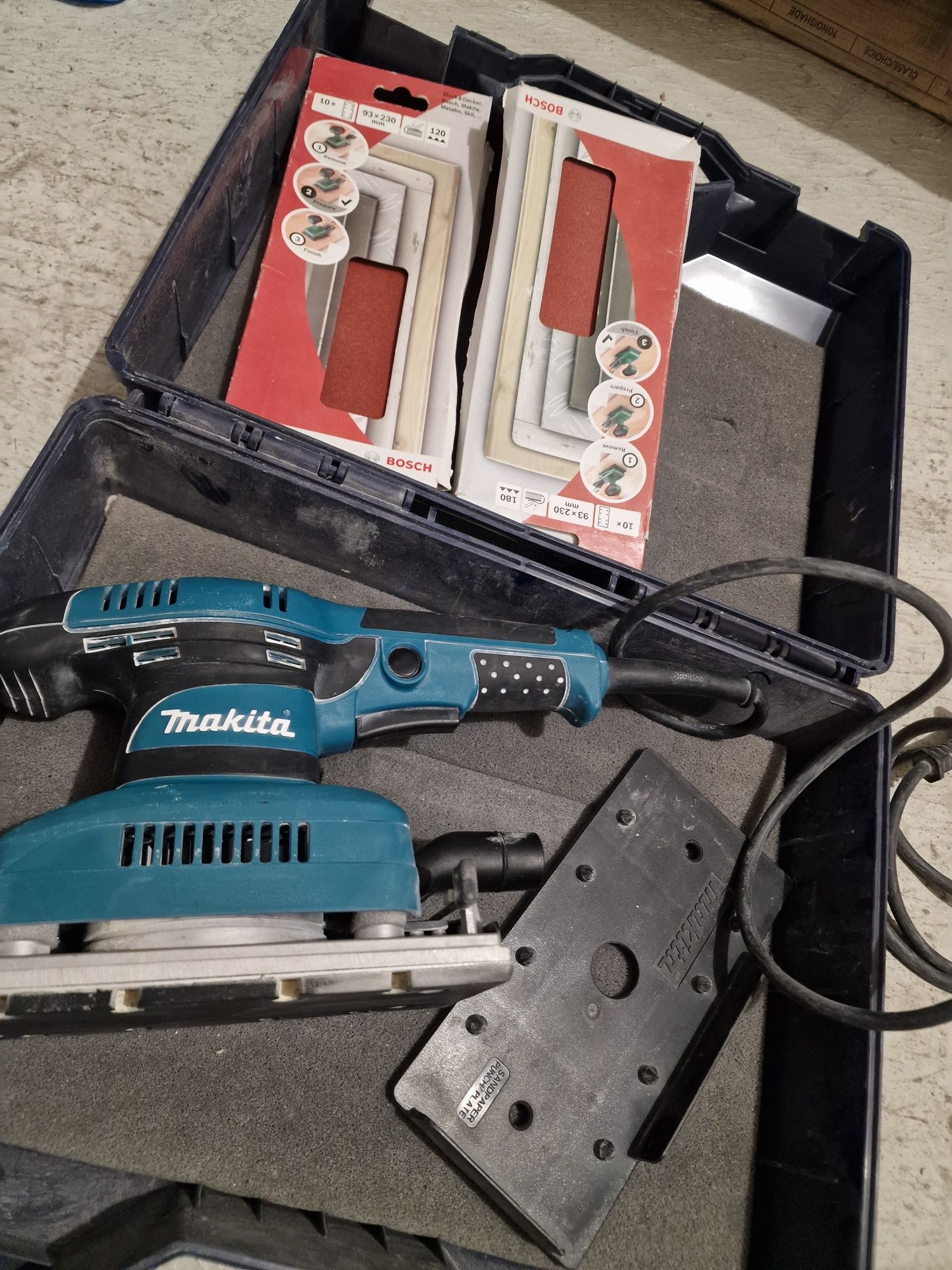 Виброшлайф Makita BO3710