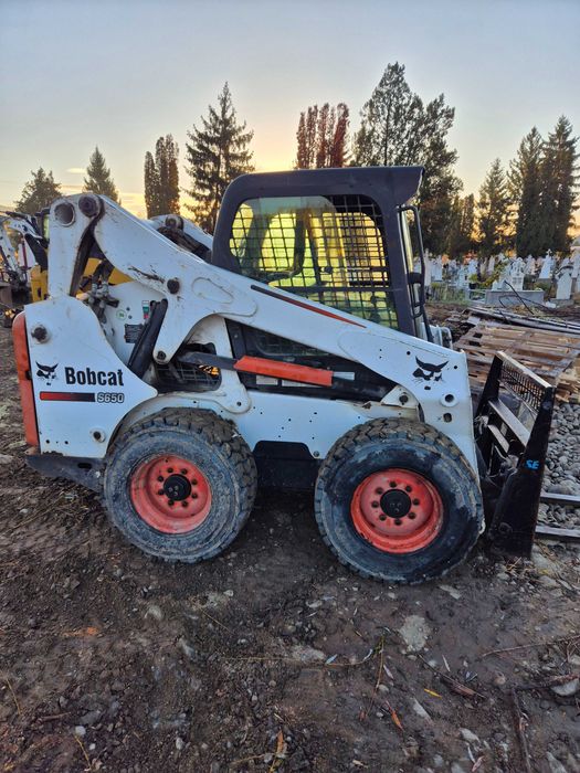 Încărcător frontal Bobcat S650