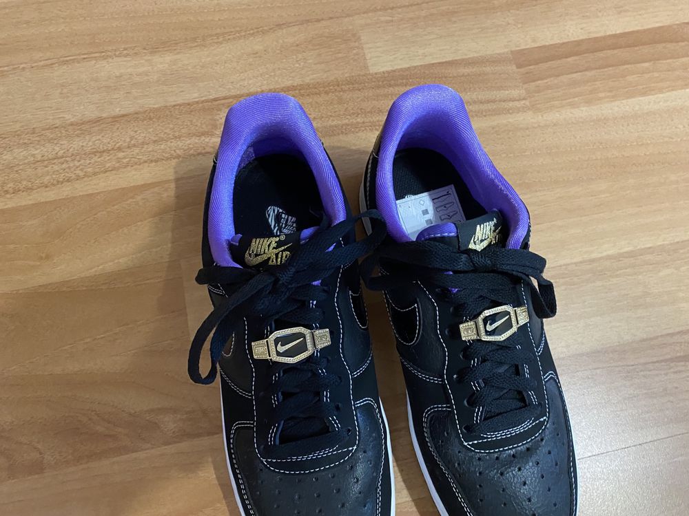 Vând Nike Air Force 1 Low World Champ Lakers Black Purple Shoes