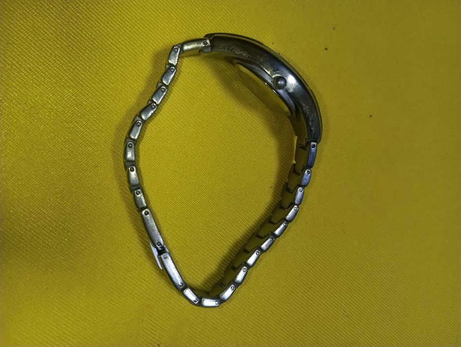 Елегантен дамски часовник OK Quartz - 18 лв