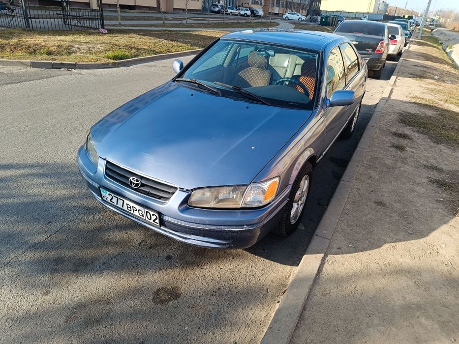 Авто в рассрочку Toyota Camry