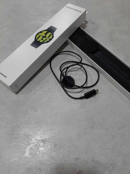 СМАРТ Часовник Samsung Galaxy Watch 6 , 44mm LTE