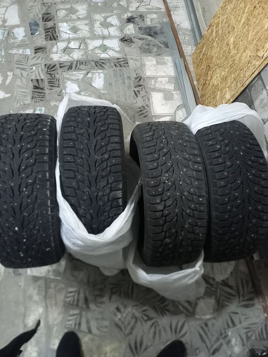 Продам зимеие шины Kumho