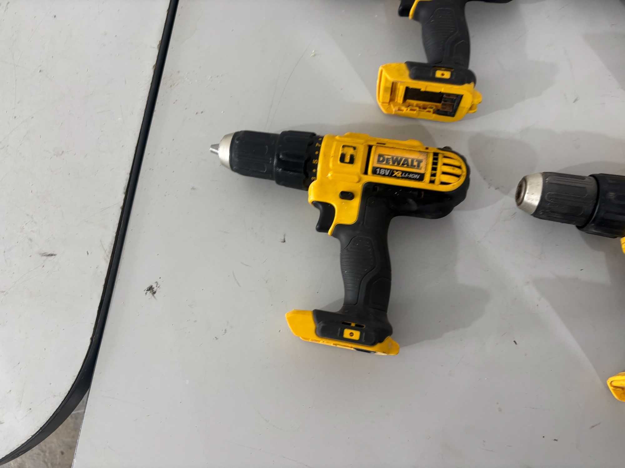 Винтоверт / боди - Dewalt 18 V / DCD776