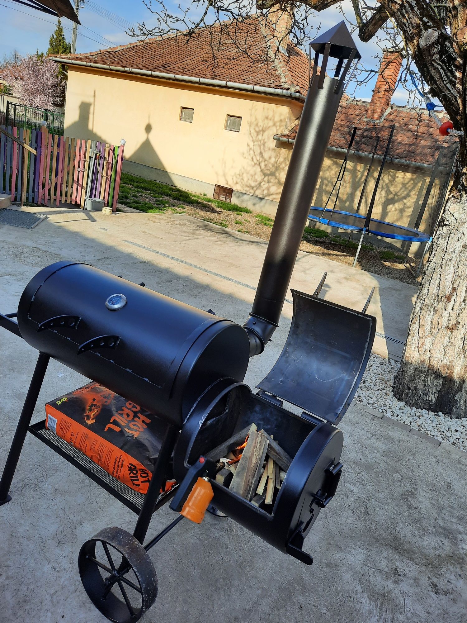 Offset smoker barbecue