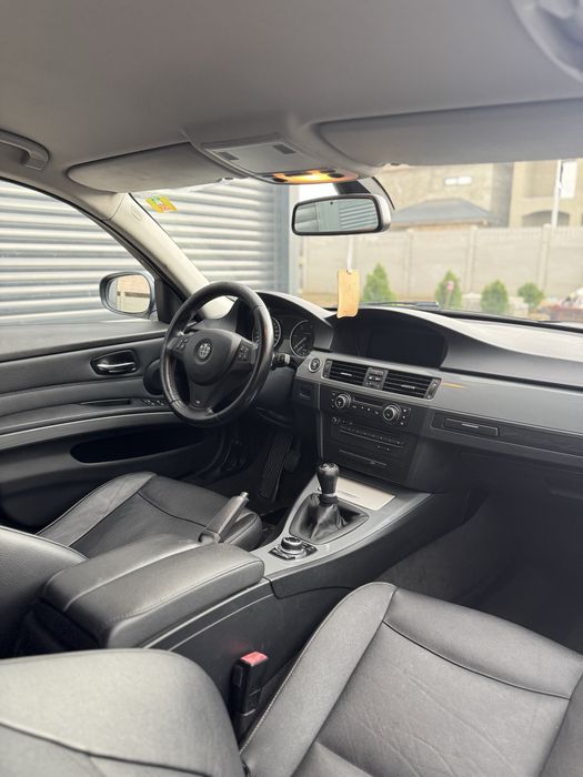 Bmw 318D E91 M pachet