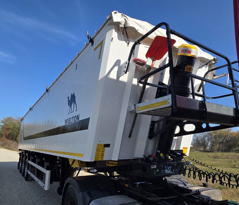 De vanzare semiremorca cereale wielton 55 mc