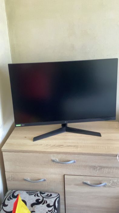 Гейминг монитор 32" LG UltraGear - 32GN50R-B