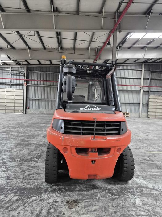 Motostivuitor diesel Linde  de 8 tone Linde : H80D-02 an 2014