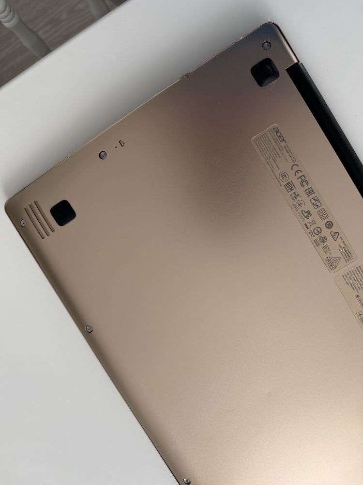 Ультрабук Acer Swift 1