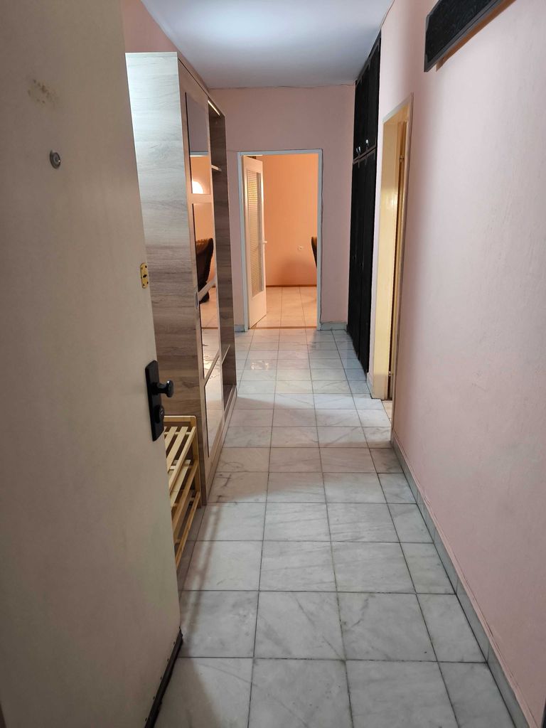 Дава се под наем Тристаен апартамент в Пловдив, Каменица 1 - 100 кв.м за 484.5 € - Снимка #20