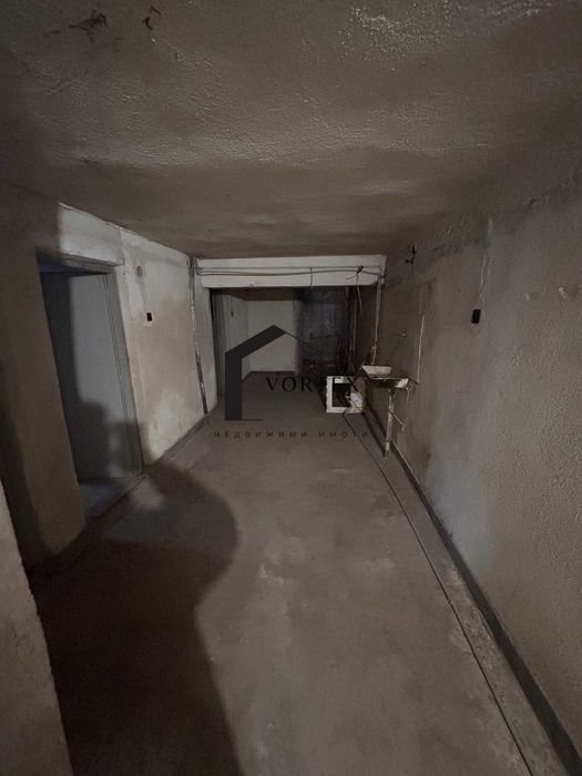 Продава се Магазин в с. Веринско, Област София-област - 521 кв.м за 327 €/кв.м - Снимка #20