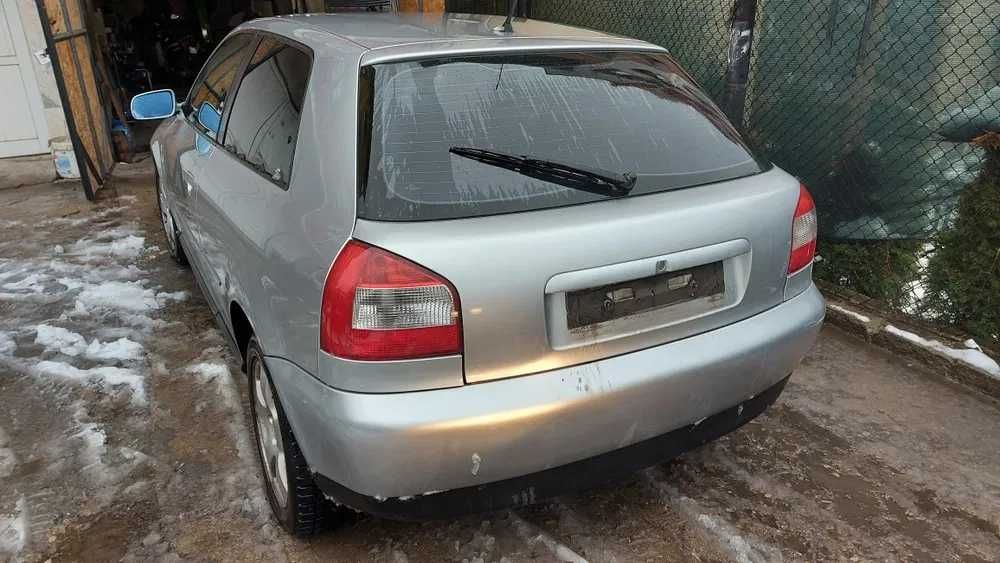 Ауди А3 на части