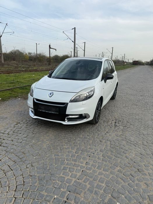 Renault scenic esdiție bose motor 1.6 dci 130 cp an fabricație 2012