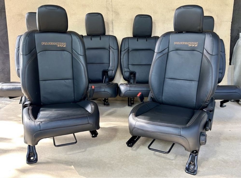 Tapiter retapitare auto mobilier