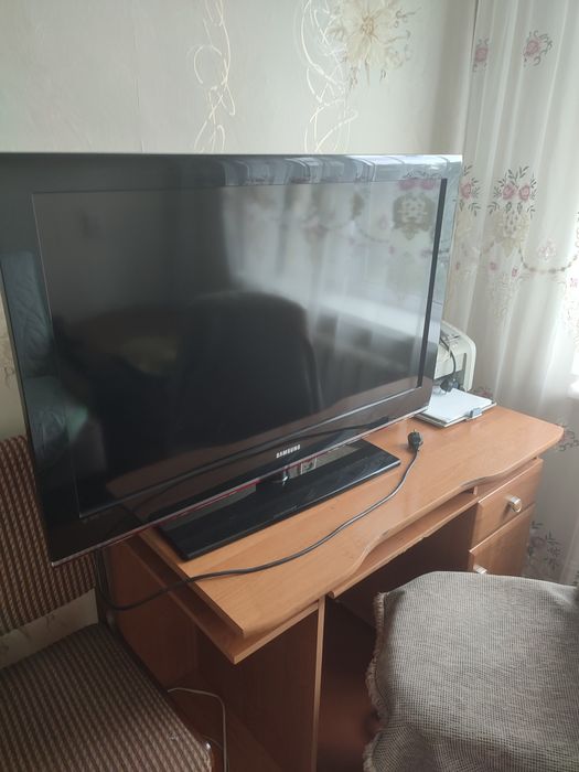 Продам телевизор Samsung