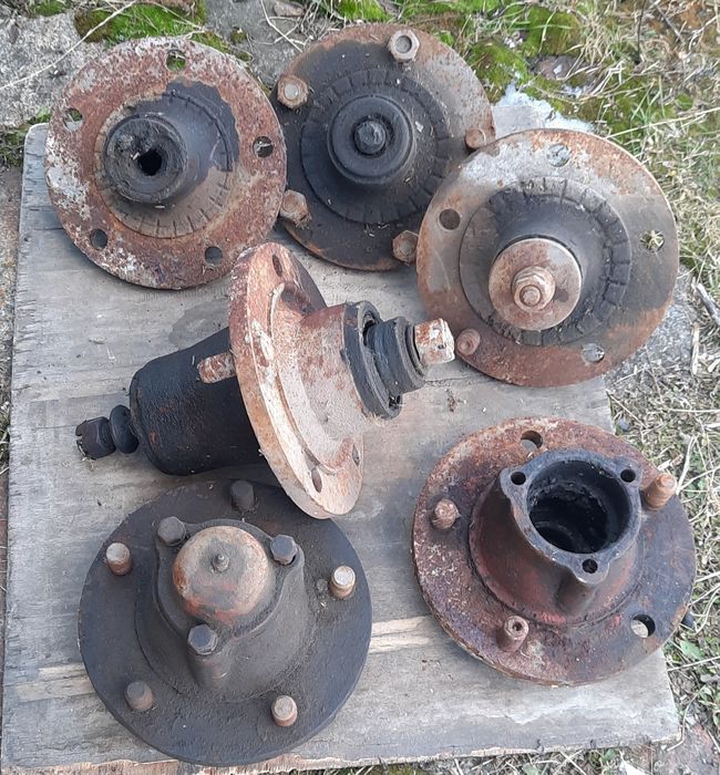 Продам недорого мелочь для сельхозтехники