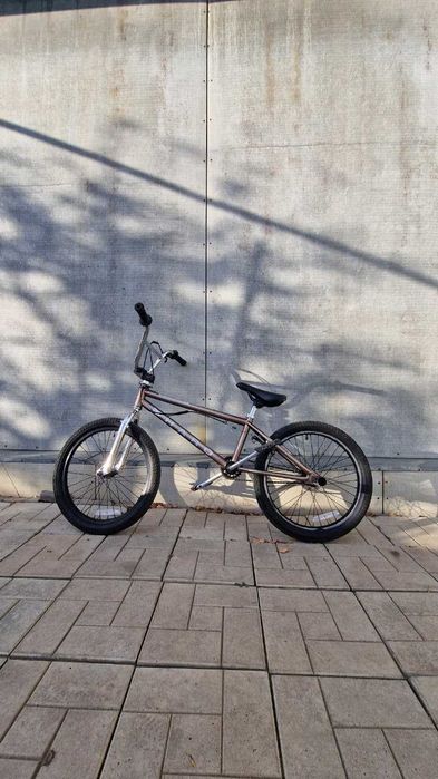 Продам велосипед BMX HARO