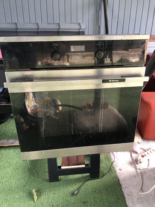 Cuptor electric functional