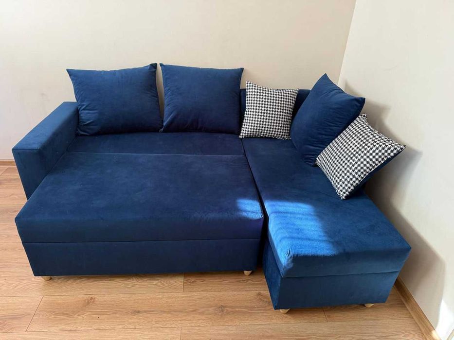 Отдам даром диван