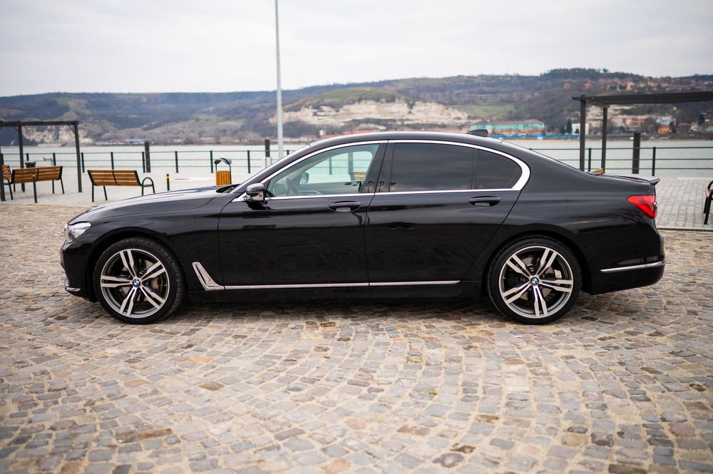 Bmw 730 X DRIVE 2016