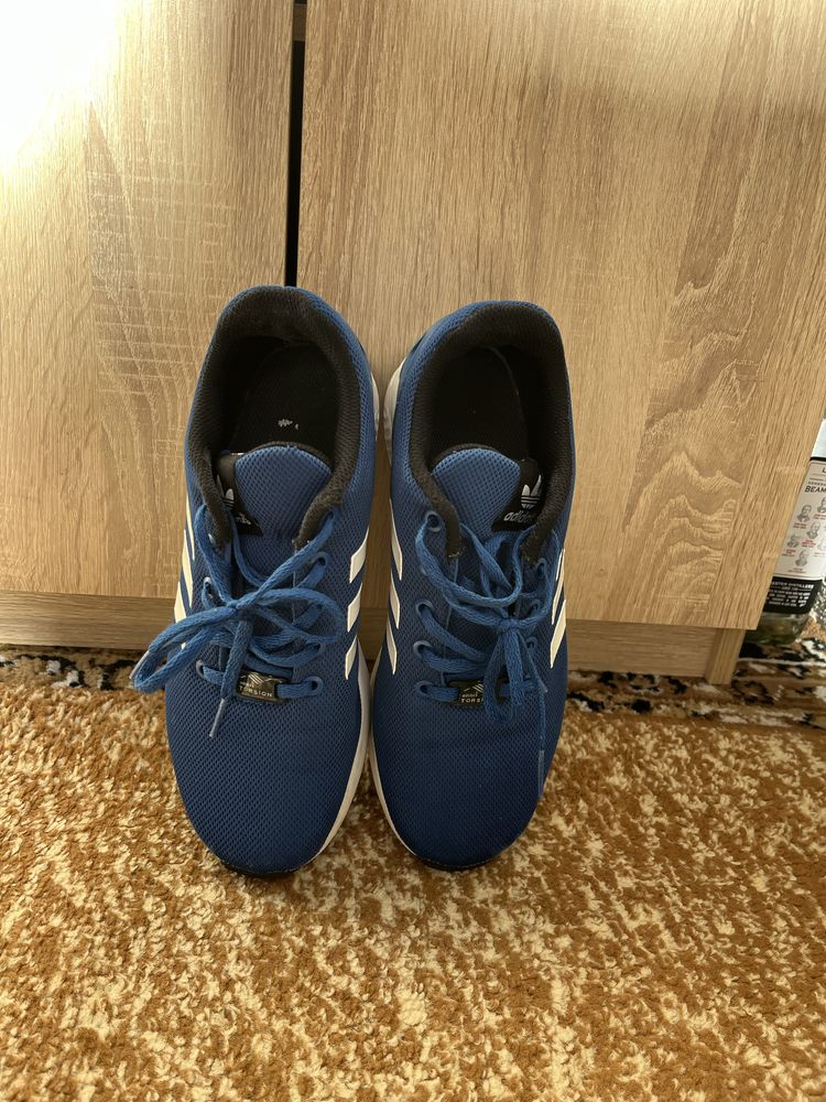 Маратонки Adidas