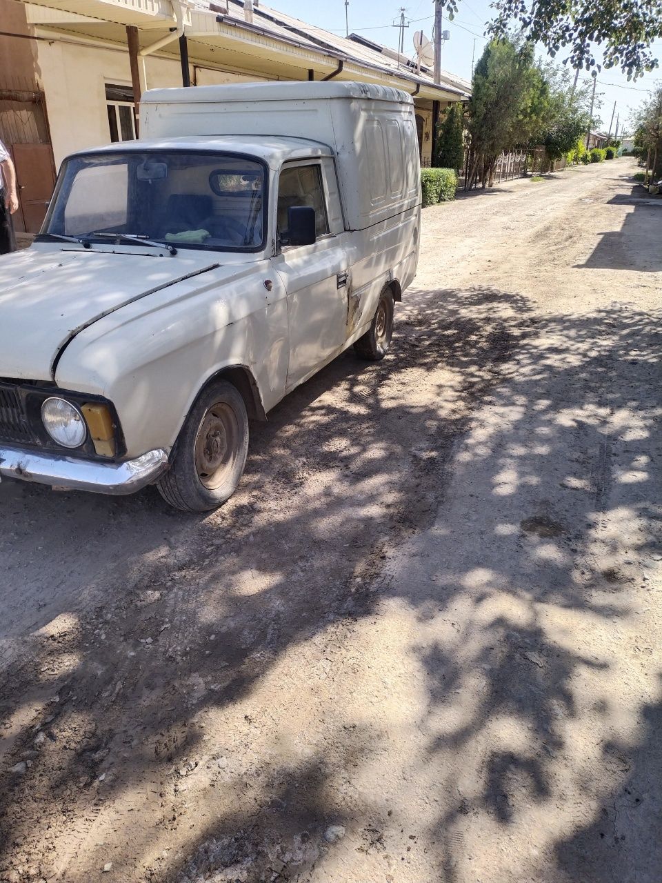 Moskvich Pikap yuk furgon