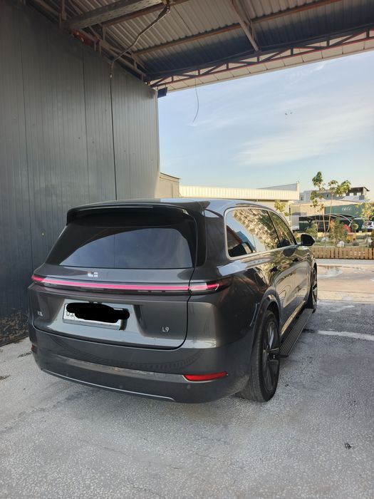 Lixiang L9 ultra 2024