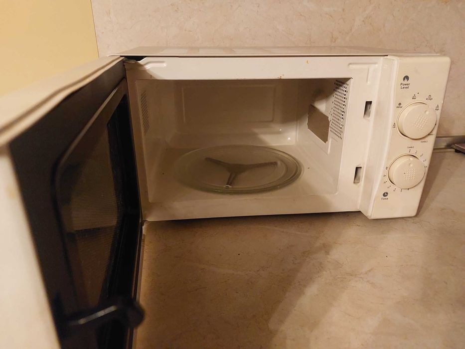 Микровълнова Санг в отлично състояние