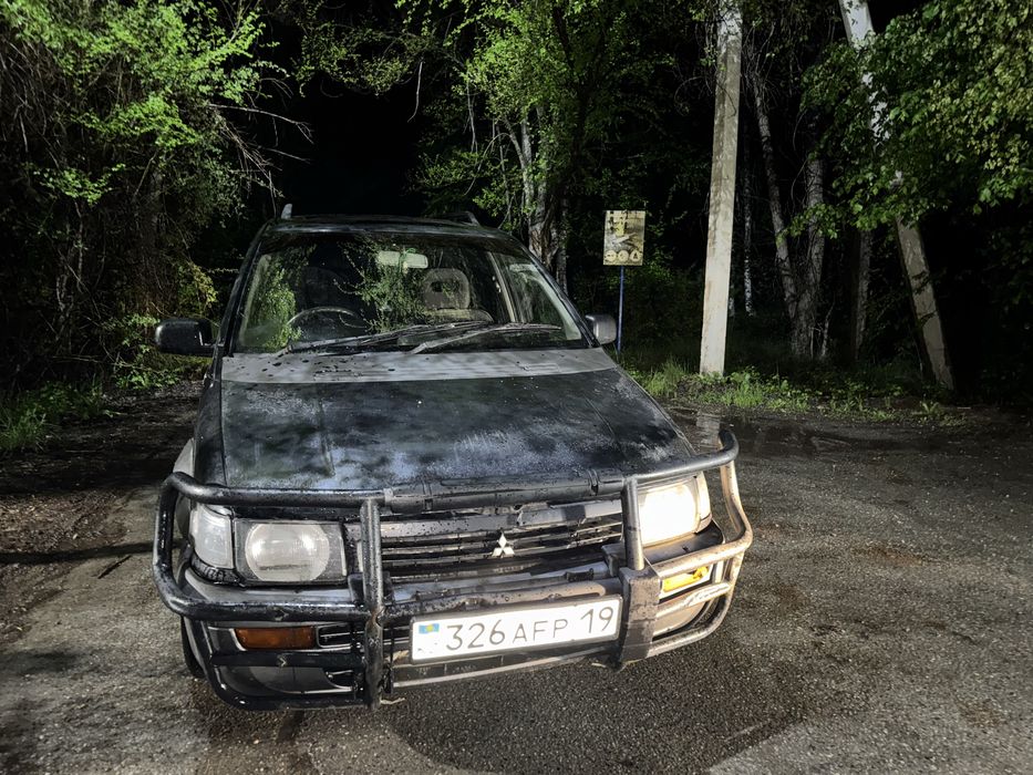 Продам машину RVR