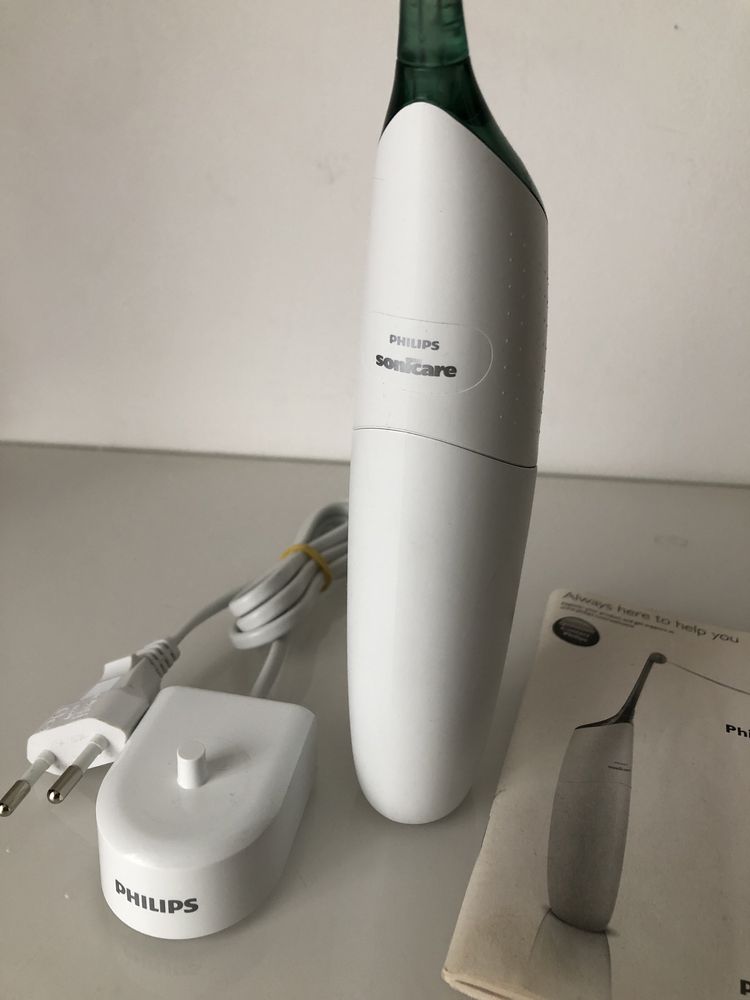 Irigator Philips AirFloss Ultra Sonicare HX8240 curățare interdentară