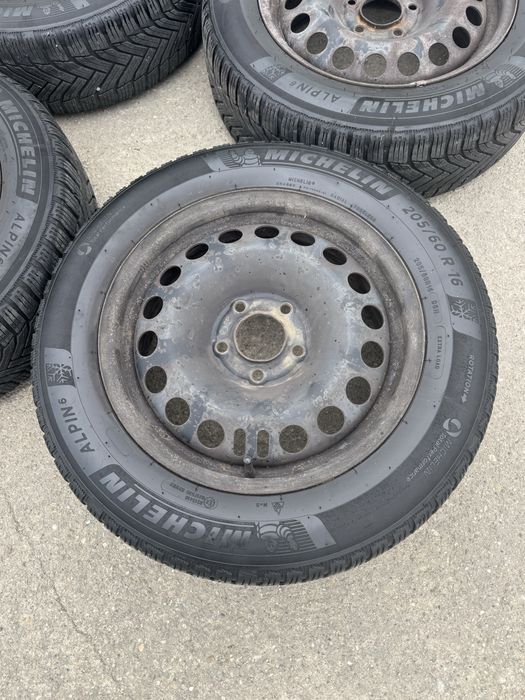 Jante Opel Astra J cauciucuri iarna Michelin Alpin6 205 60 16 DOT3420